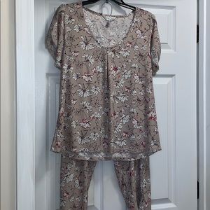 Marilyn Monroe XL Soft and Slinky Pajama set